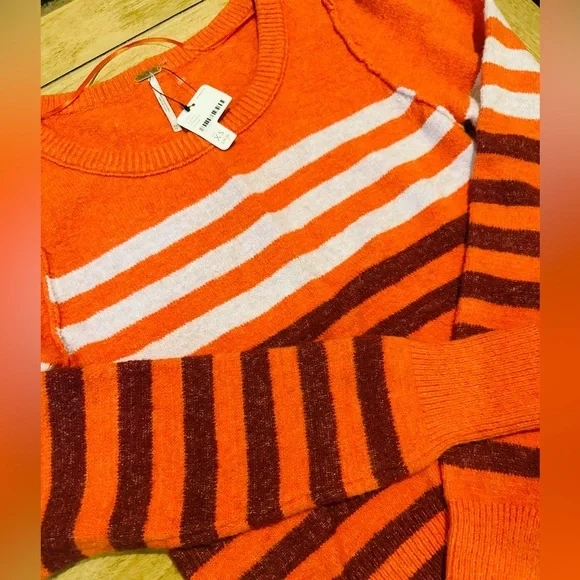 Free People Orange Striped Knit Sweater - Size XS/TP - Picture 5 of 6